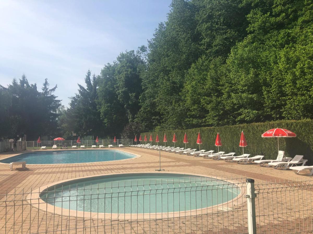 Camping Les Lupins Seppois-le-Bas Exterior photo
