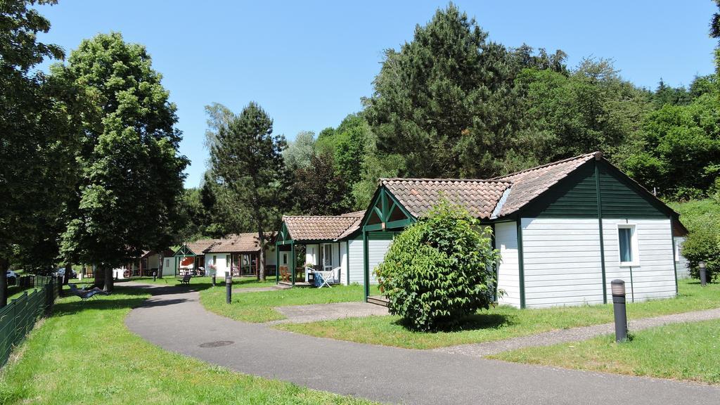 Camping Les Lupins Seppois-le-Bas Exterior photo